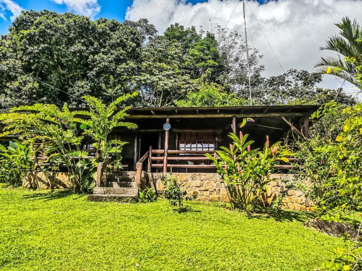 Cabanas Montanas Del Tenorio Rio Celeste Luaran gambar